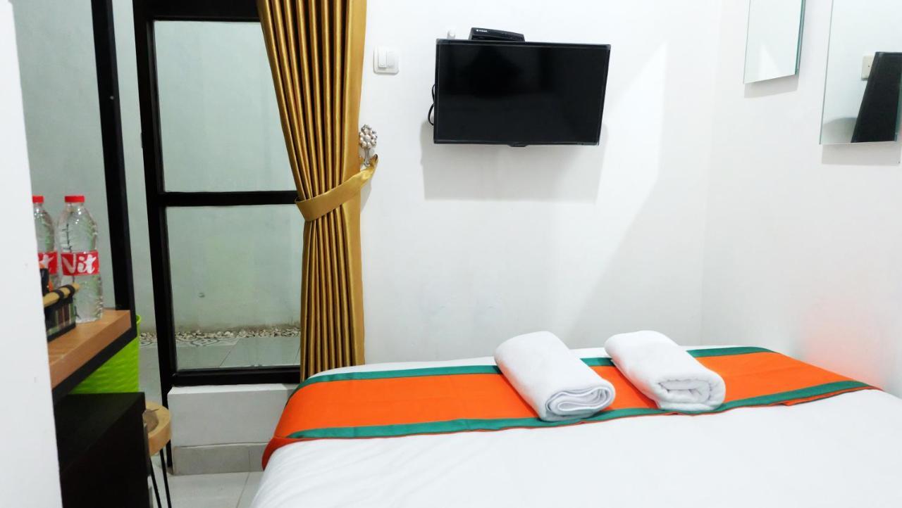 Hotel Jogja Kili Suci By Simply Homy ジョグジャカルタ エクステリア 写真
